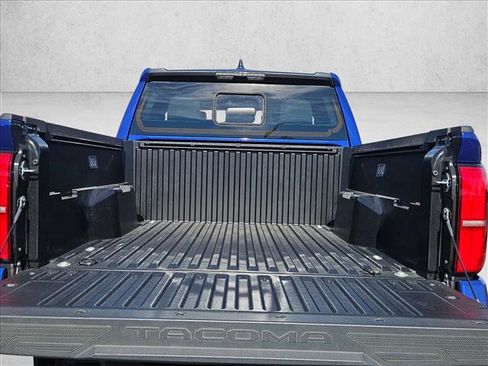 Certified 2025 Toyota Tacoma SR5 image 6