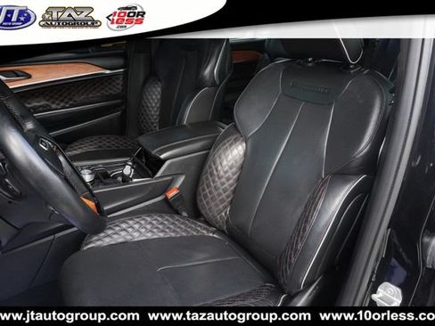 Used 2022 Jeep Grand Cherokee L Summit w/ Advanced Protech Group IV AWD/4WD image 12