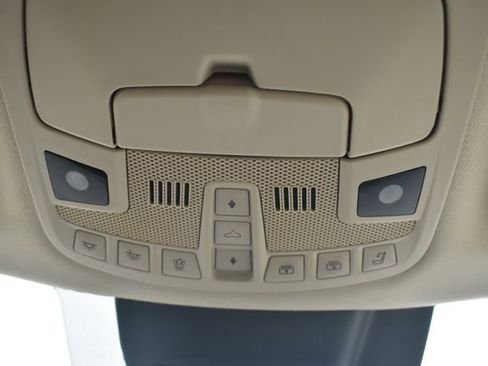 Used 2018 Lincoln Navigator L Reserve w/ Technology Package image 41