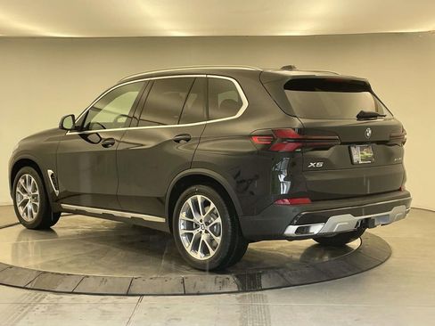 New 2026 BMW X5 xDrive40i AWD/4WD image 3