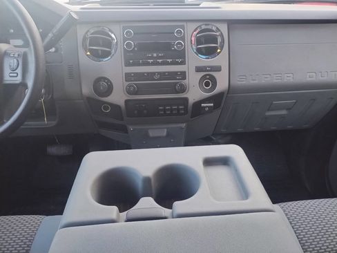 Used 2013 Ford F250 XLT w/ Advanced Security Group image 13