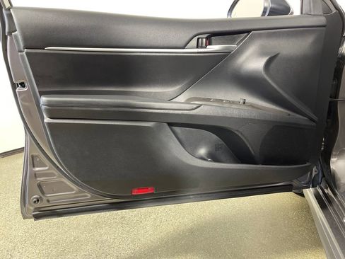 Certified 2023 Toyota Camry SE image 17