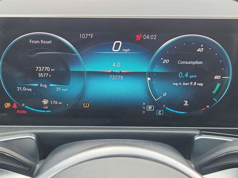 Used 2020 Mercedes-Benz GLB 250 w/ Premium Package image 12