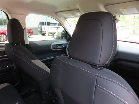 Used 2025 Ford Bronco Sport Big Bend AWD/4WD image 30