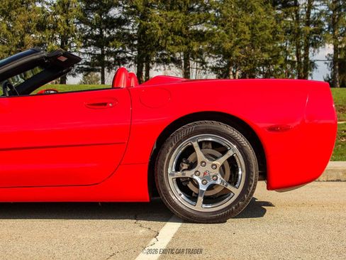 Used 2004 Chevrolet Corvette Convertible w/ Preferred Equipment Group image 5