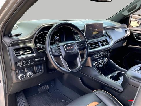 Used 2023 GMC Yukon AT4 w/ AT4 Premium Plus Package AWD/4WD image 18