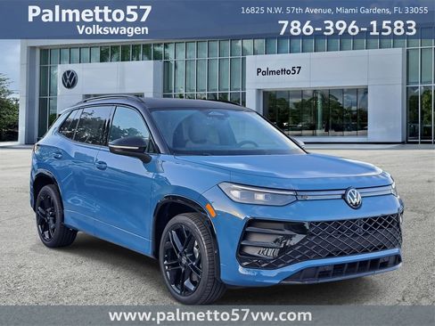 New 2026 Volkswagen Tiguan SE R-Line image 1