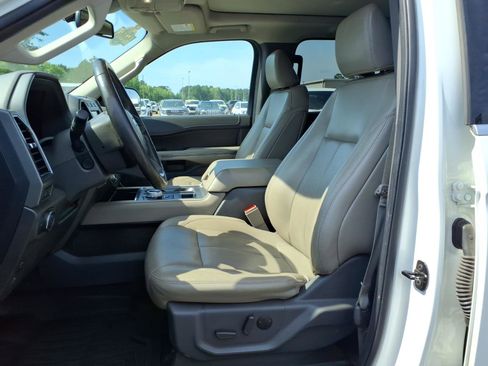 Used 2021 Ford Expedition XLT RWD image 22