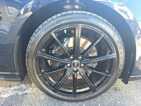 Used 2024 Audi A8 L 3.0T image 11