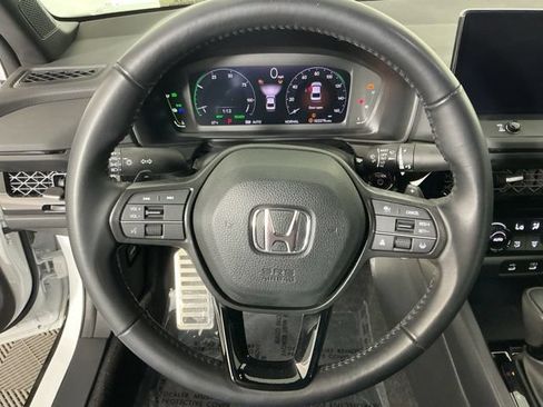 Used 2023 Honda Accord Sport image 16