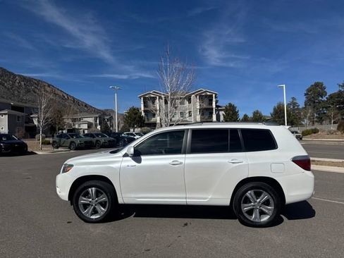 Used 2010 Toyota Highlander Sport image 6
