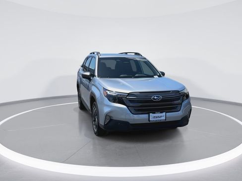 New 2026 Subaru Forester Premium AWD/4WD image 3