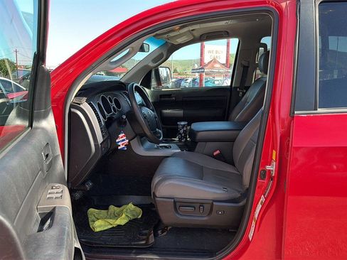 Used 2011 Toyota Tundra 4x4 CrewMax w/ TRD Off-Road Pkg image 3