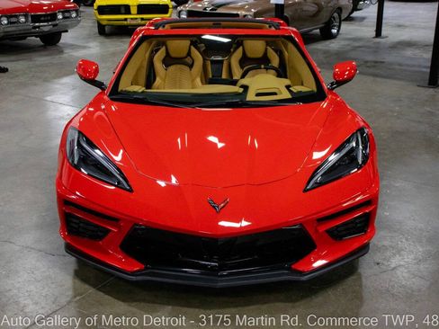 Used 2021 Chevrolet Corvette Stingray Premium Cpe w/ Z51 Performance Package RWD image 12
