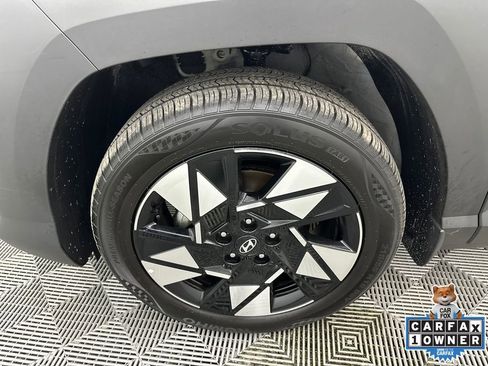 Certified 2025 Hyundai Kona SEL image 12