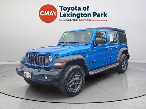 Used 2024 Jeep Wrangler Unlimited Sport AWD/4WD image 1