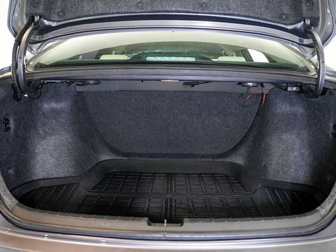 Used 2020 Honda Accord LX image 24