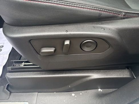 Used 2023 Chevrolet Tahoe RST image 11