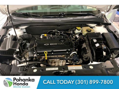 Used 2014 Chevrolet Cruze LS image 9