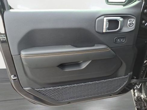 New 2026 Jeep Gladiator Sport image 13