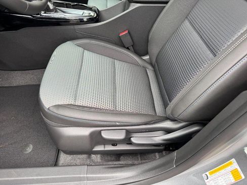New 2026 Chevrolet Trax LT w/ LT Convenience Package FWD image 33