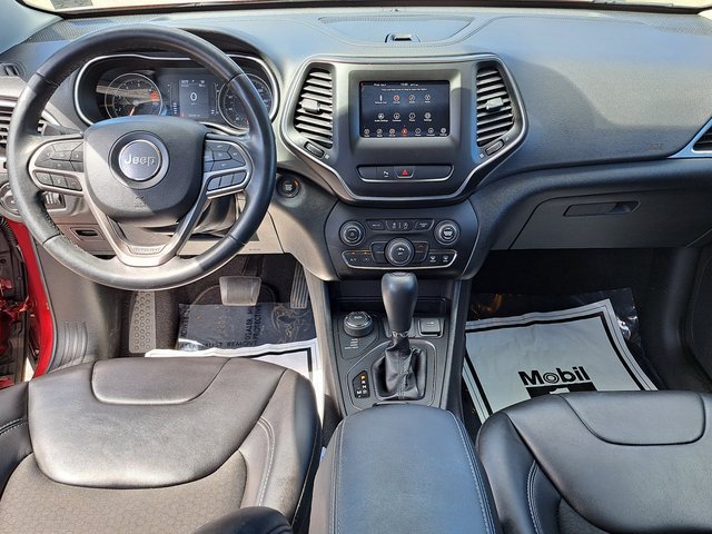 Used 2020 Jeep Cherokee Latitude Plus AWD/4WD image 26