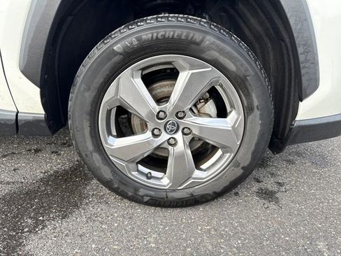 Used 2020 Toyota RAV4 Limited w/ Limited Grade Weather Package image 11