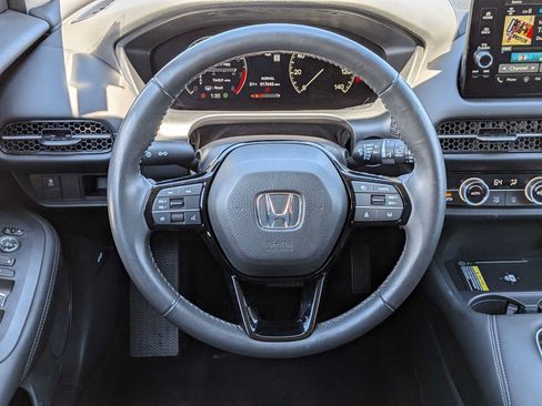 Certified 2025 Honda HR-V EX-L image 23