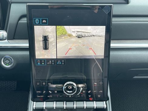 New 2026 GMC Terrain Denali w/ LPO, Black Badging Package image 15