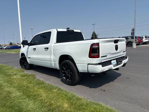 Used 2024 RAM 1500 Laramie AWD/4WD image 5