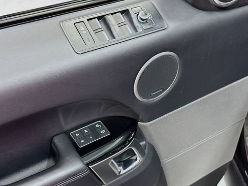 Used 2016 Land Rover Range Rover Sport Supercharged image 19