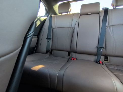 Used 2024 Lexus ES 350 Ultra Luxury image 4