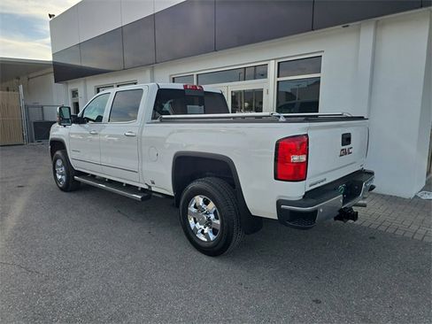 Certified 2019 GMC Sierra 3500 SLT w/ Duramax Plus Package image 5