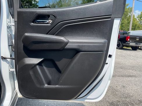 Used 2024 GMC Canyon Elevation w/ Convenience Package RWD image 19