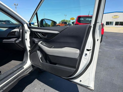 Used 2020 Subaru Outback Premium AWD/4WD image 10