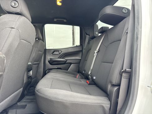 Used 2024 GMC Canyon Elevation image 37