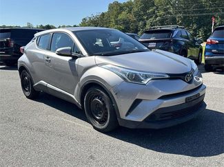 Used 2019 Toyota C-HR LE image 1