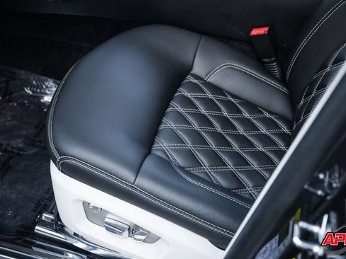 Used 2014 Rolls-Royce Ghost RWD image 62