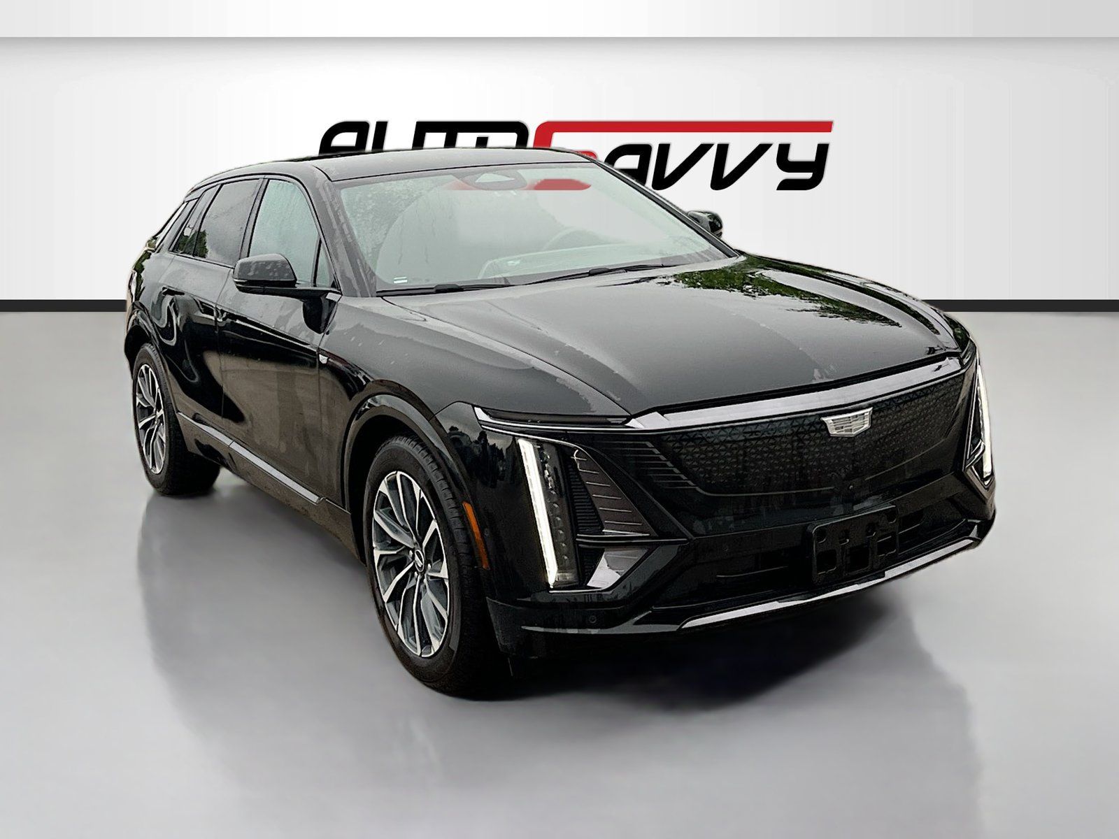 Used 2025 Cadillac Lyriq Sport AWD/4WD image 1
