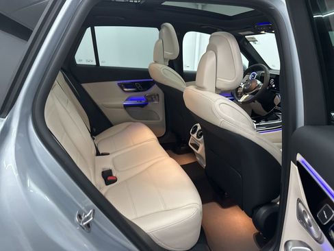 New 2026 Mercedes-Benz GLC 300 image 24