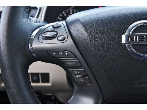 Used 2020 Nissan Murano SL w/ Moonroof Package FWD image 18
