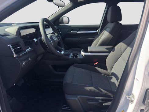 New 2026 GMC Terrain Elevation w/ LPO, Floor Liner Package FWD image 9