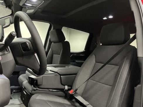 New 2026 GMC Sierra 1500 SLE AWD/4WD image 9
