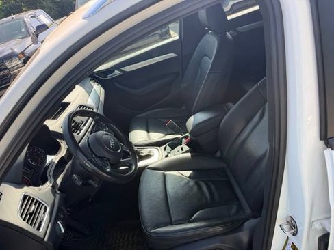 Used 2018 Audi Q3 2.0T Premium w/ Convenience Package AWD/4WD image 11