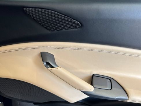 Used 2018 Ferrari 488 Spider RWD image 19