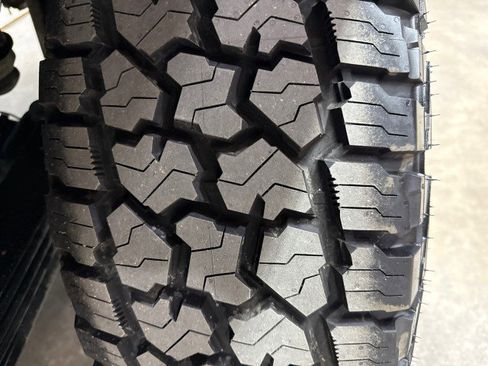 Used 2022 Chevrolet Silverado 2500 LT w/ Convenience Package image 39