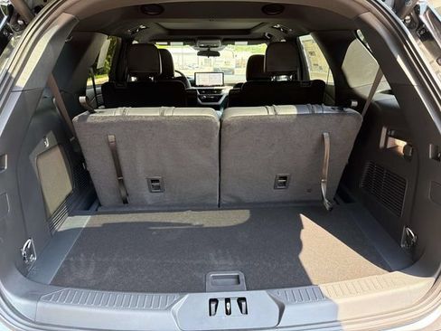 New 2026 Ford Explorer ST-Line AWD/4WD image 22