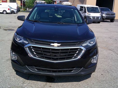 Used 2020 Chevrolet Equinox LS w/ LPO, Floor Liner Package FWD image 2