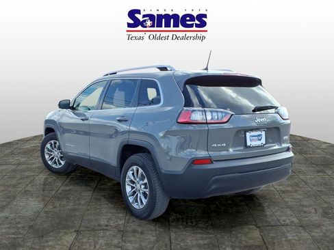 Used 2020 Jeep Cherokee Latitude Plus image 7