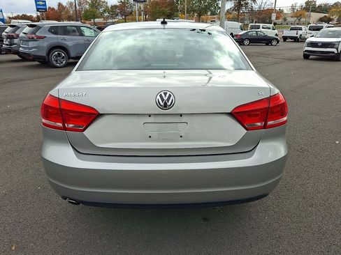 Used 2012 Volkswagen Passat 2.5 SE image 6